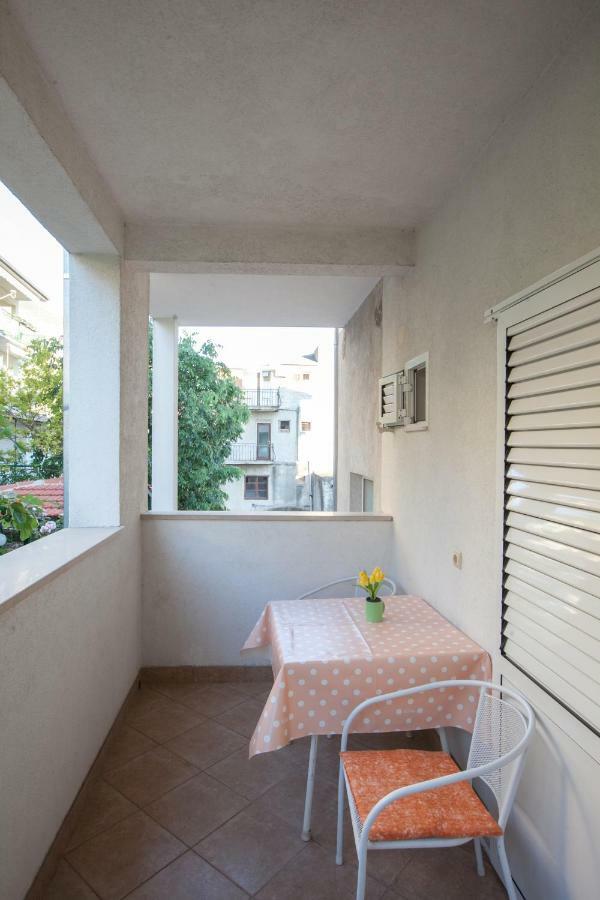 Apartments Klara Makarska Exteriör bild